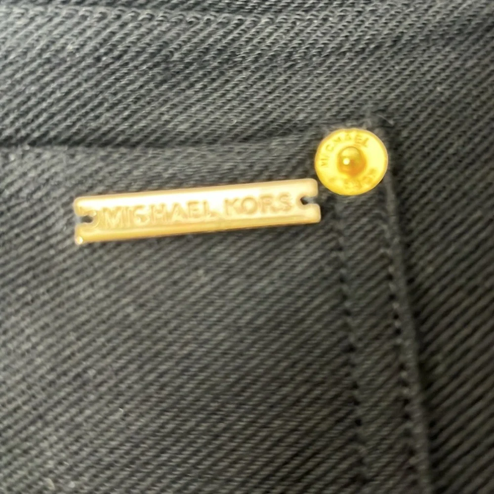 Michael Kors Black Sz L stretch Pant Business gold accent logo on back side